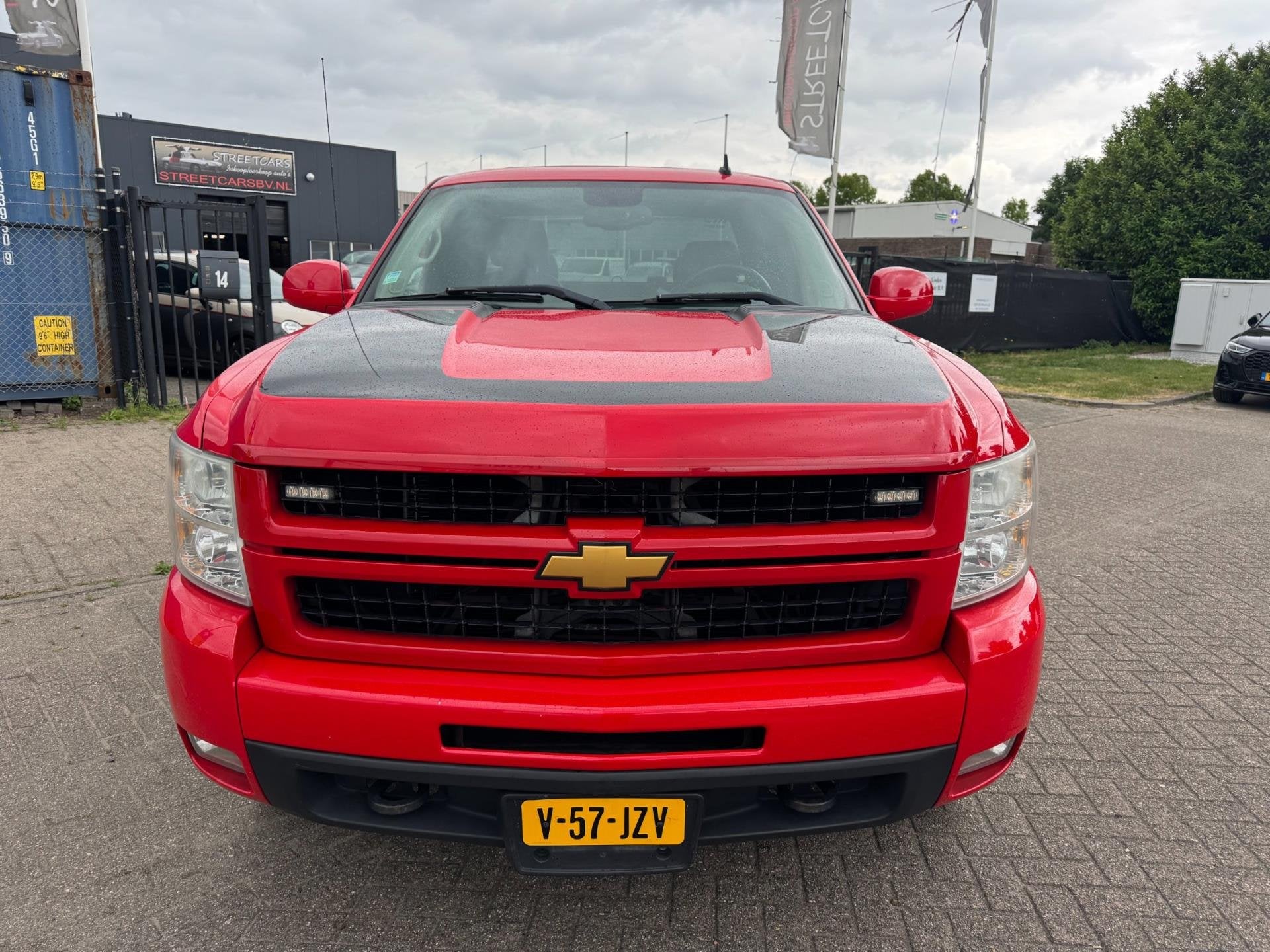 Chevrolet SILVERADO 2500 HD 6.0 V8 300L LPG 7t MTM Sleep, Automaat, Gebruikt, 8 cilinders, 2976 kg