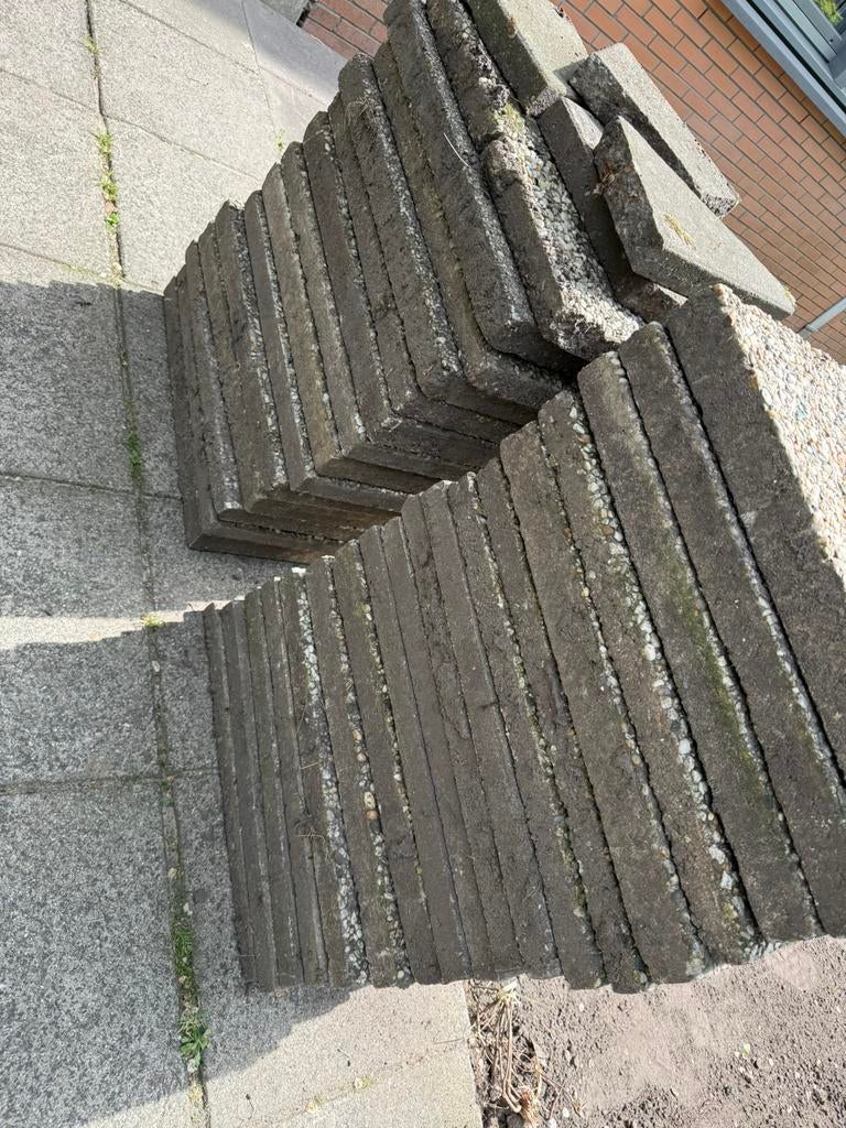 Gratis tegels, Tuin en Terras, Tegels en Klinkers, Ophalen, Gebruikt, 5 tot 10 m², Beton