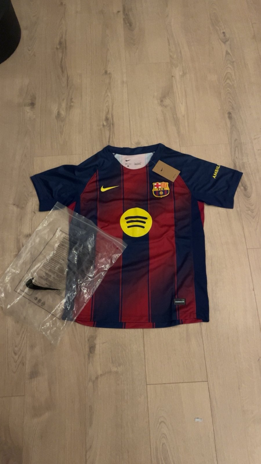 Barcelona shirt, Maat S, Ophalen of Verzenden, Nieuw, Shirt