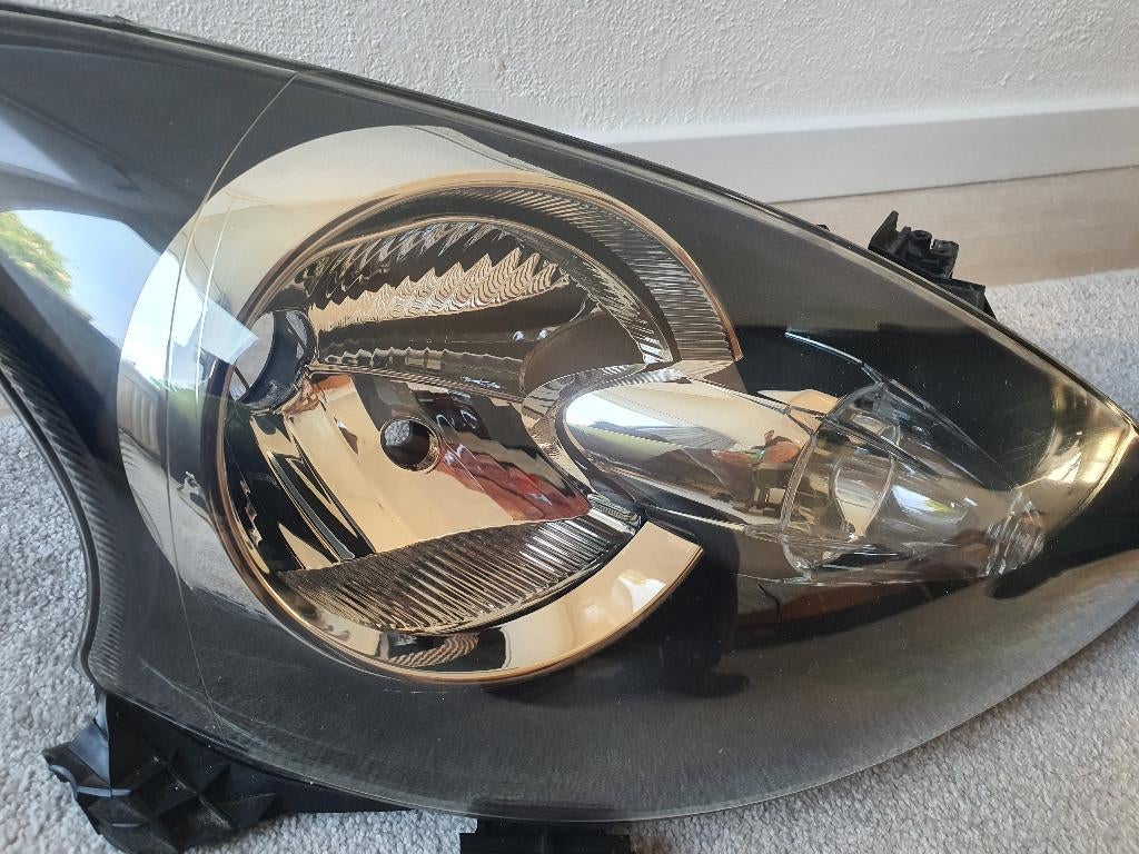 2 Koplampen toyota aygo, Auto-onderdelen, Ophalen, Gebruikt, Toyota