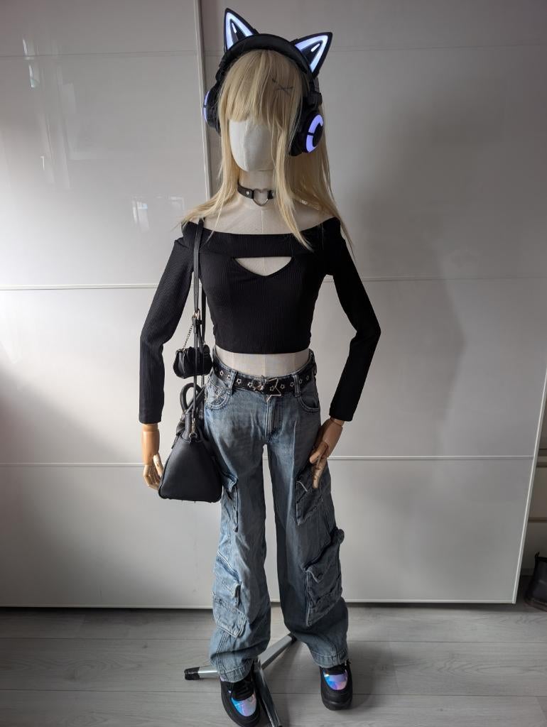 Zwarte Ribbed Crop Top - Stradivarius - Y2K Sweetheart, Kleding | Dames, Zwart, Ophalen of Verzenden, Zo goed als nieuw, Lange mouw