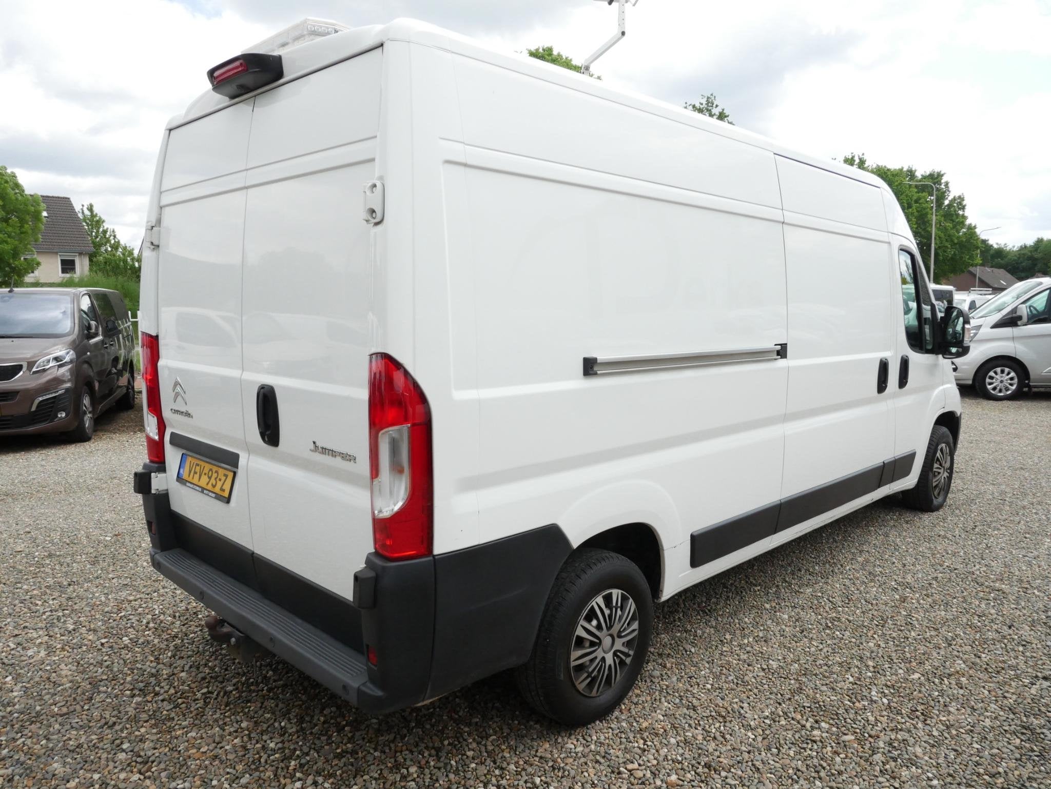 Citroen Jumper 2.0 BlueHDi 130PK L3H2 Airco camera, Auto's, Voorwielaandrijving, Stof, Gebruikt, Euro 6