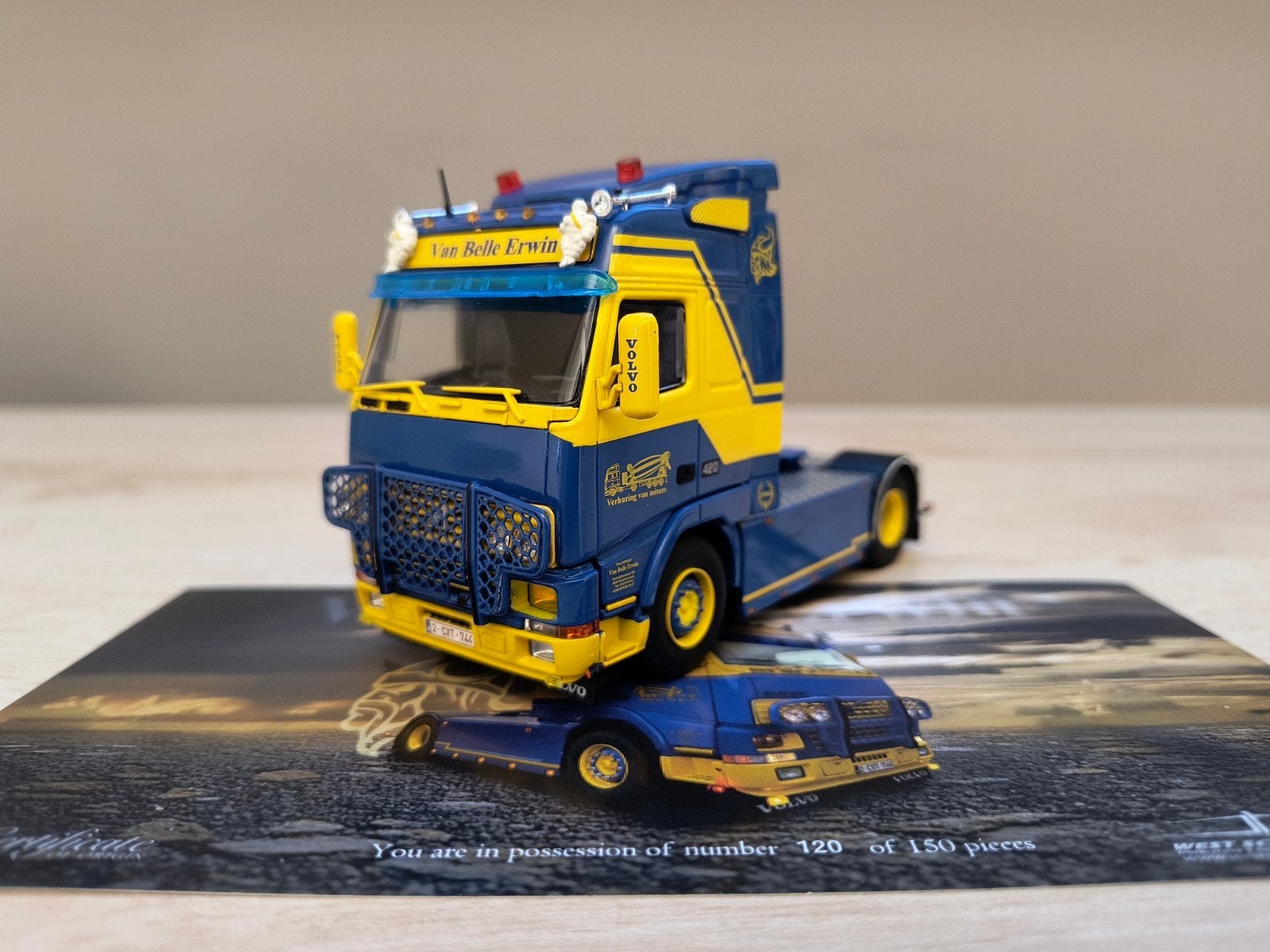 Tekno Volvo Erwin Van Belle, Hobby en Vrije tijd, Modelauto's | 1:50, Ophalen of Verzenden, Zo goed als nieuw, Bus of Vrachtwagen
