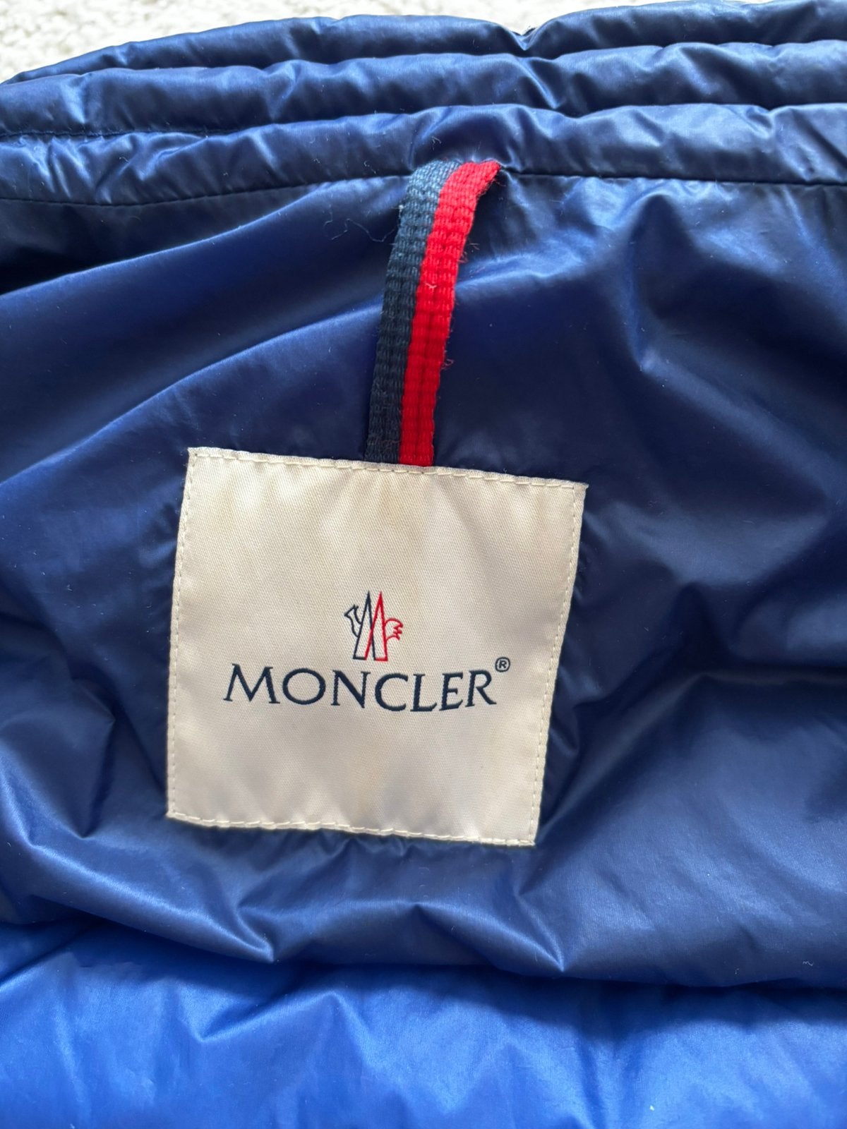 Foto 11 van Moncler Agay Giubbotto Jacket