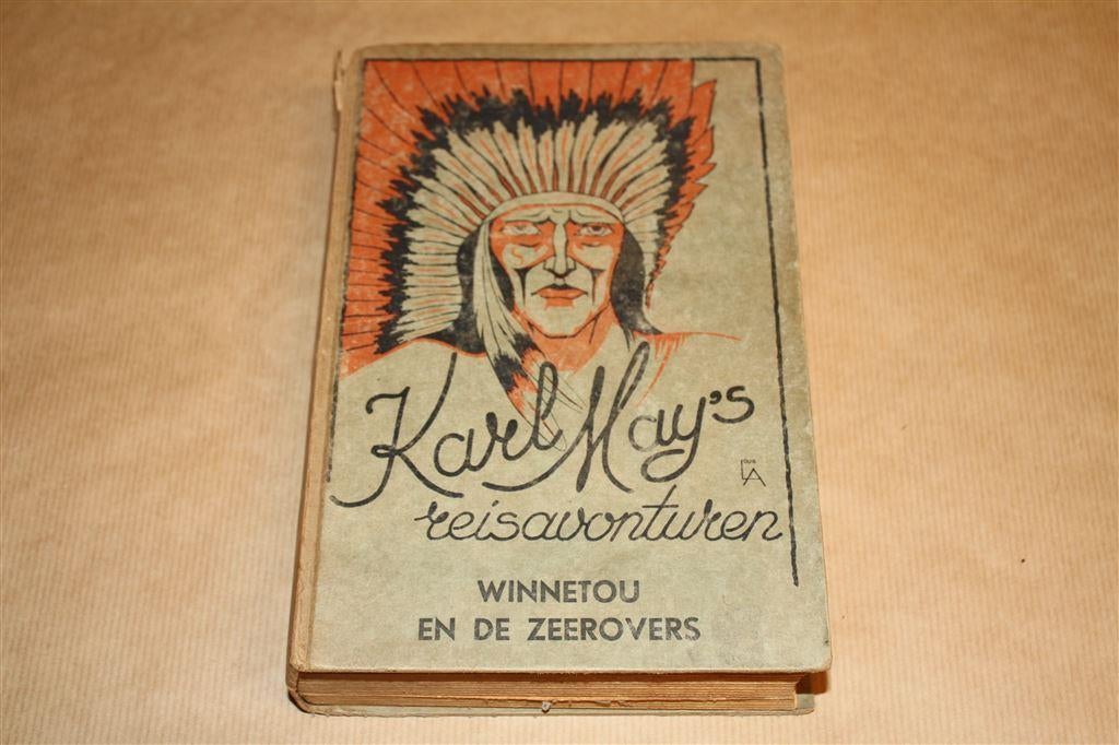 Winnetou en de zeerovers. Karl May. 1947, Ophalen of Verzenden, Gelezen
