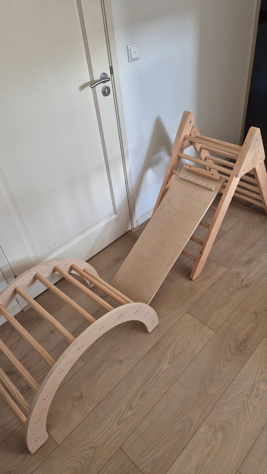 Houten klimboog, glijbaan en klimdriehoek set klim en glij, Ophalen of Verzenden, Zo goed als nieuw