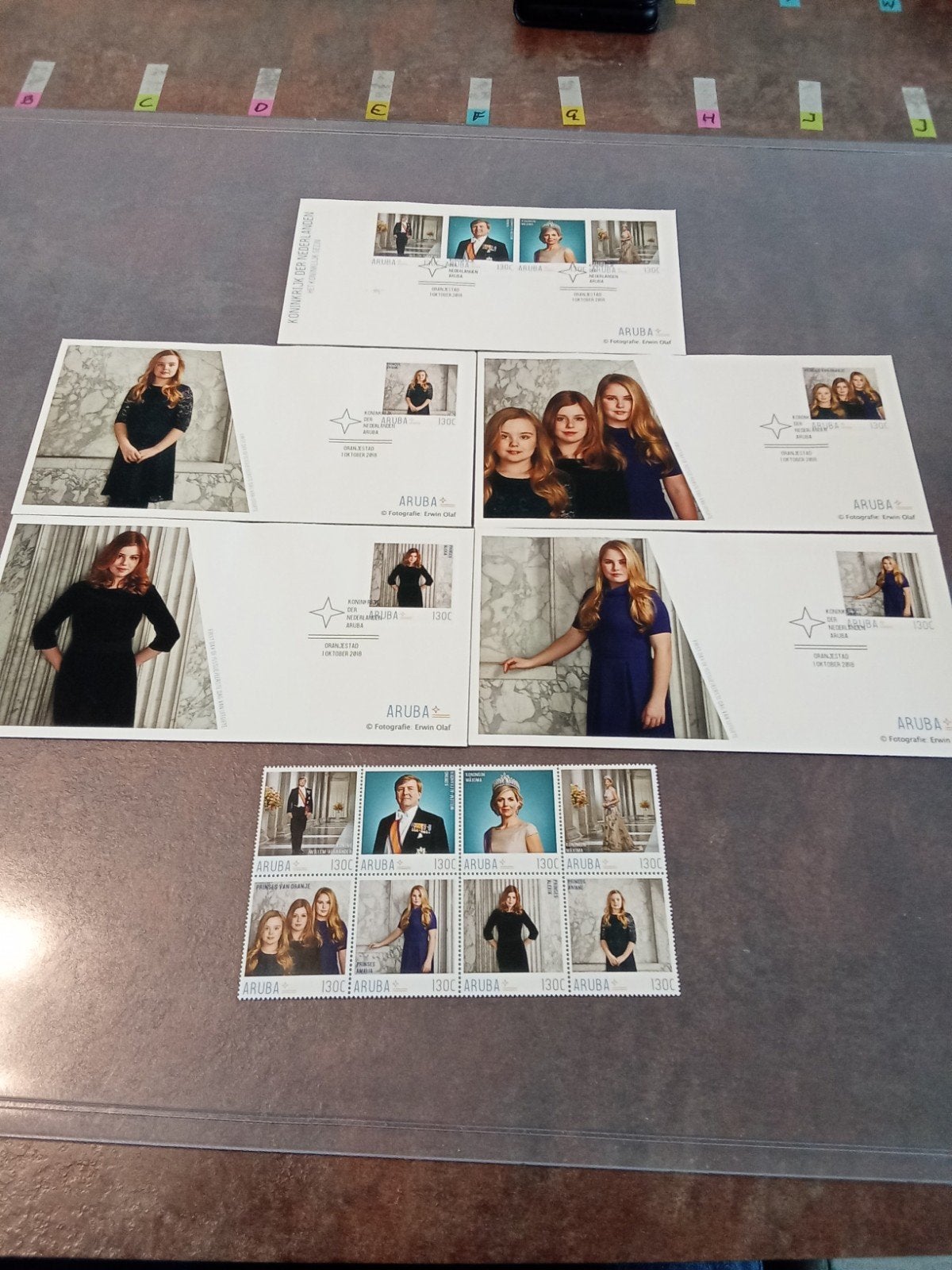 Aruba Postzegels Koninklijk Huis - Complete Set Erwin Olaf, Ophalen of Verzenden, Zo goed als nieuw, Buitenland, Kaart, Foto of Prent