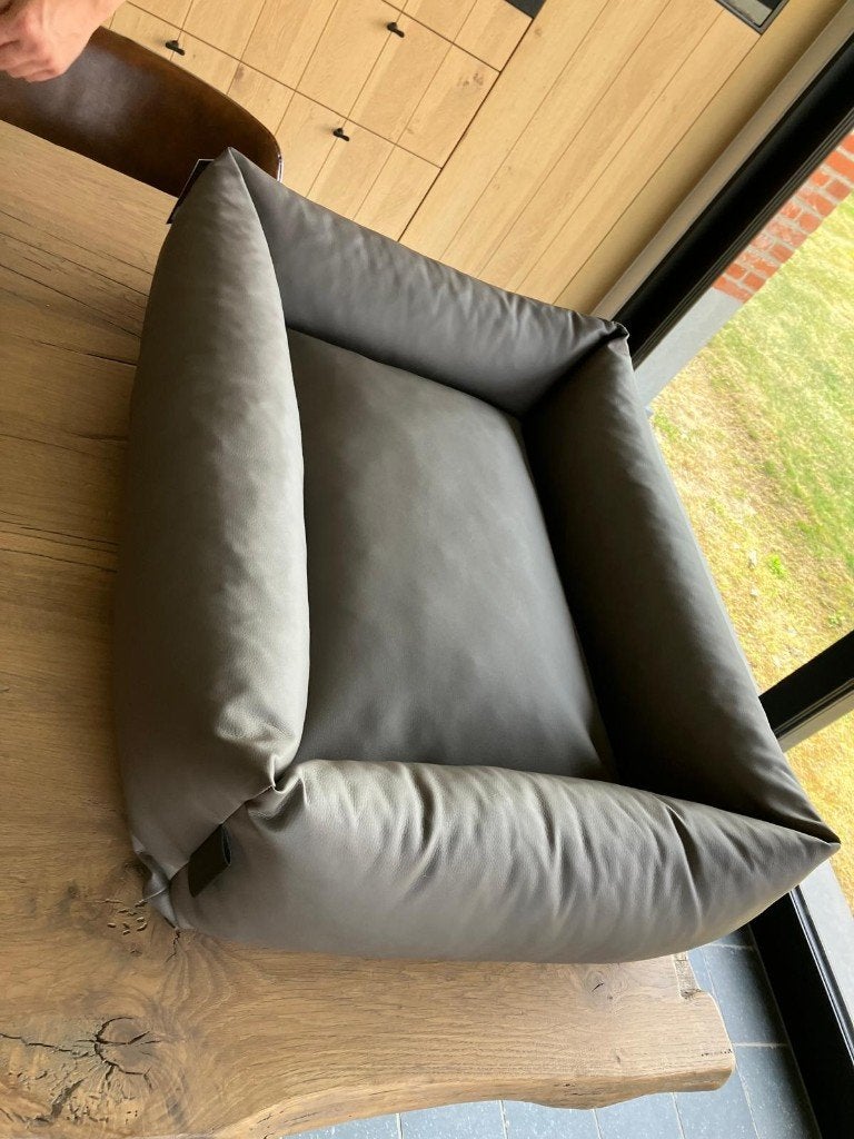 nieuwe lederen hondenmand, Dieren en Toebehoren, Ophalen, Nieuw, Leer