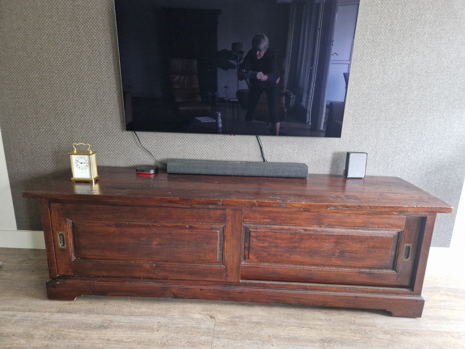 tv kast, Ophalen, 50 tot 100 cm, Zo goed als nieuw, Minder dan 100 cm