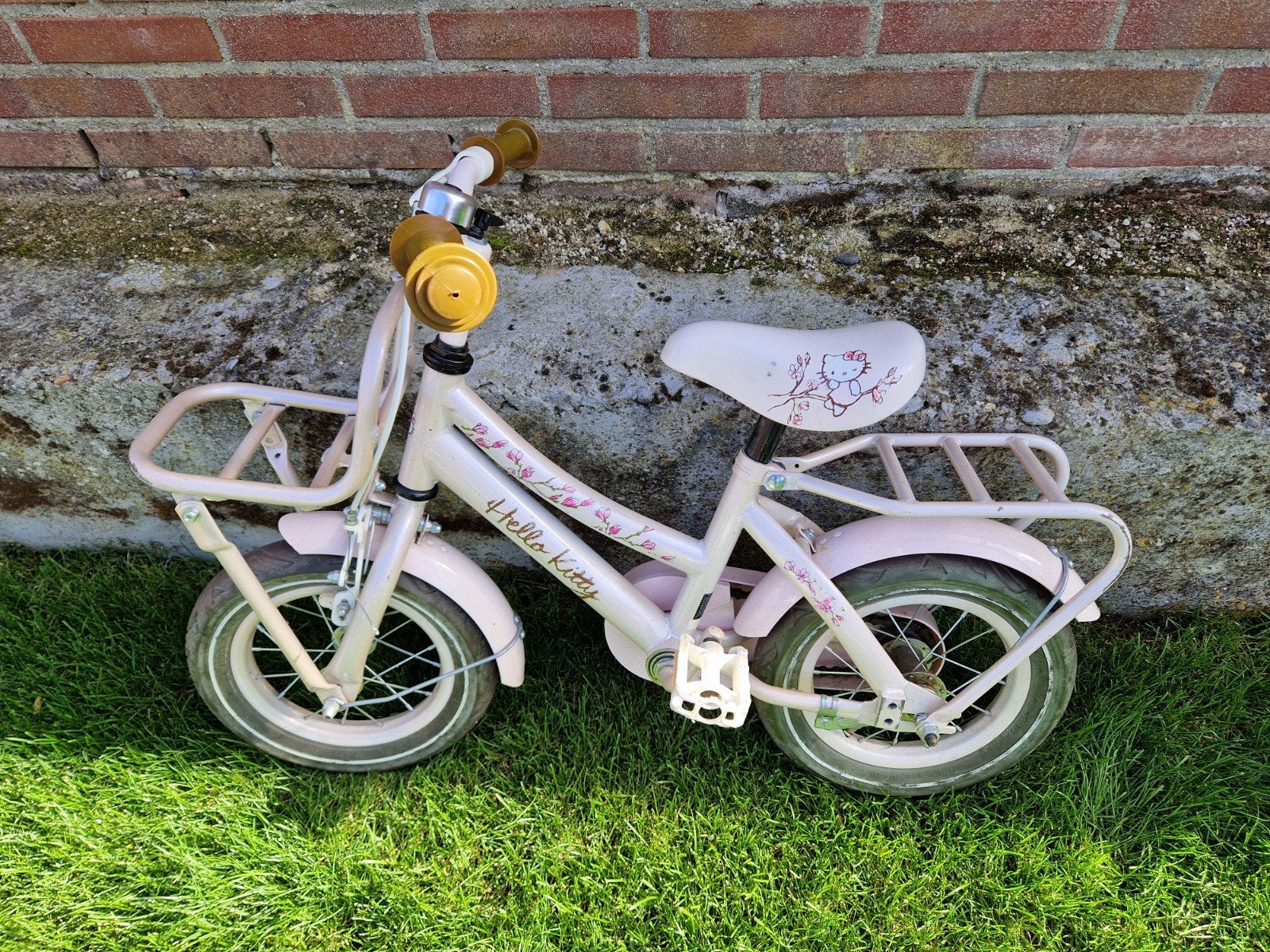 Kinderfiets - Roze 12.5 inch, Fietsen en Brommers, Fietsen | Kinderfietsjes, Ophalen, Terugtraprem, Zijwieltjes, Gebruikt