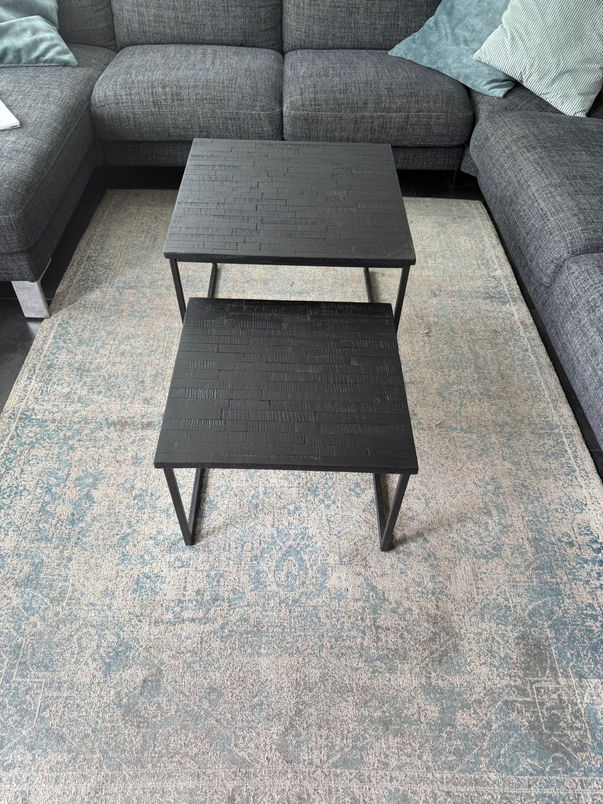 Set van 2 zwarte salontafels - industrieel design, Huis en Inrichting, Ophalen, Gebruikt, 50 tot 100 cm, Vierkant