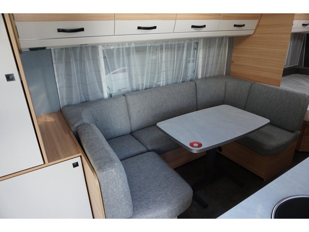 Dethleffs Summer Edition 560 FMK Stapelbed,Dakairco,, Rondzit, Bedrijf, Dwars-stapelbed, Dethleffs