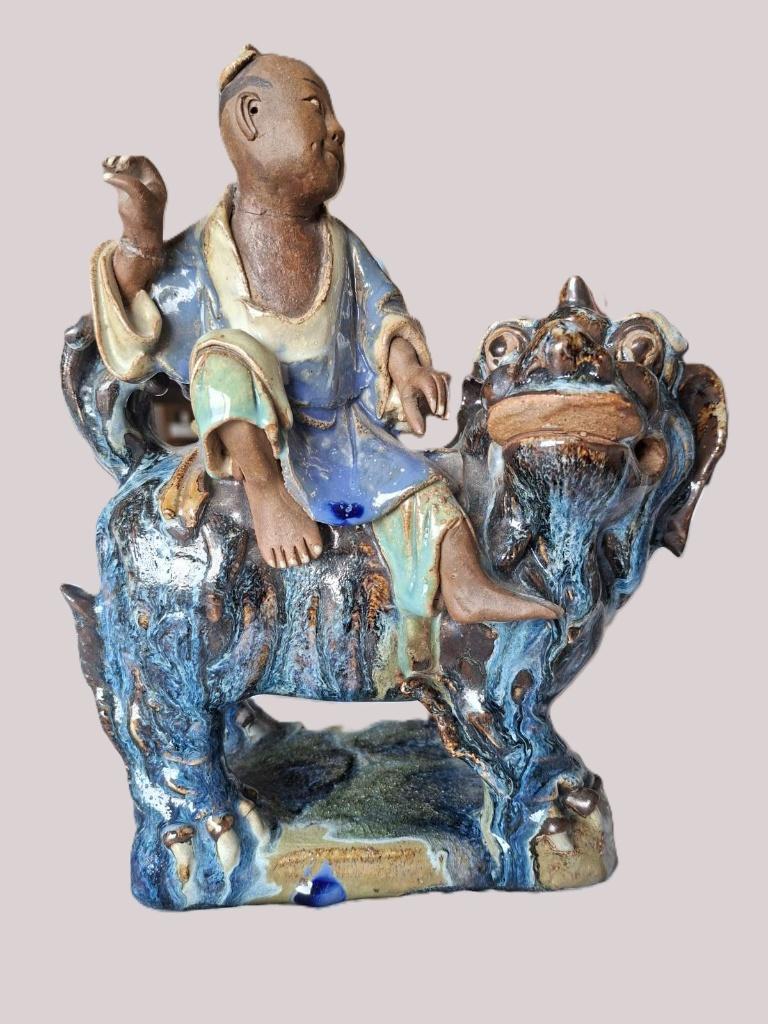Keramisch beeld dat een Chinese wijze, Antiek en Kunst, Kunst | Beelden en Houtsnijwerken, Groep mensen, Handgemaakt, Natuurlijk materiaal