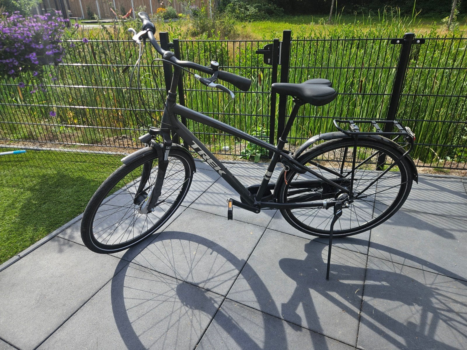 zwarte Trek District 1 Herenfiets, Gebruikt, Velgrem, Versnellingen, Minder dan 49 cm