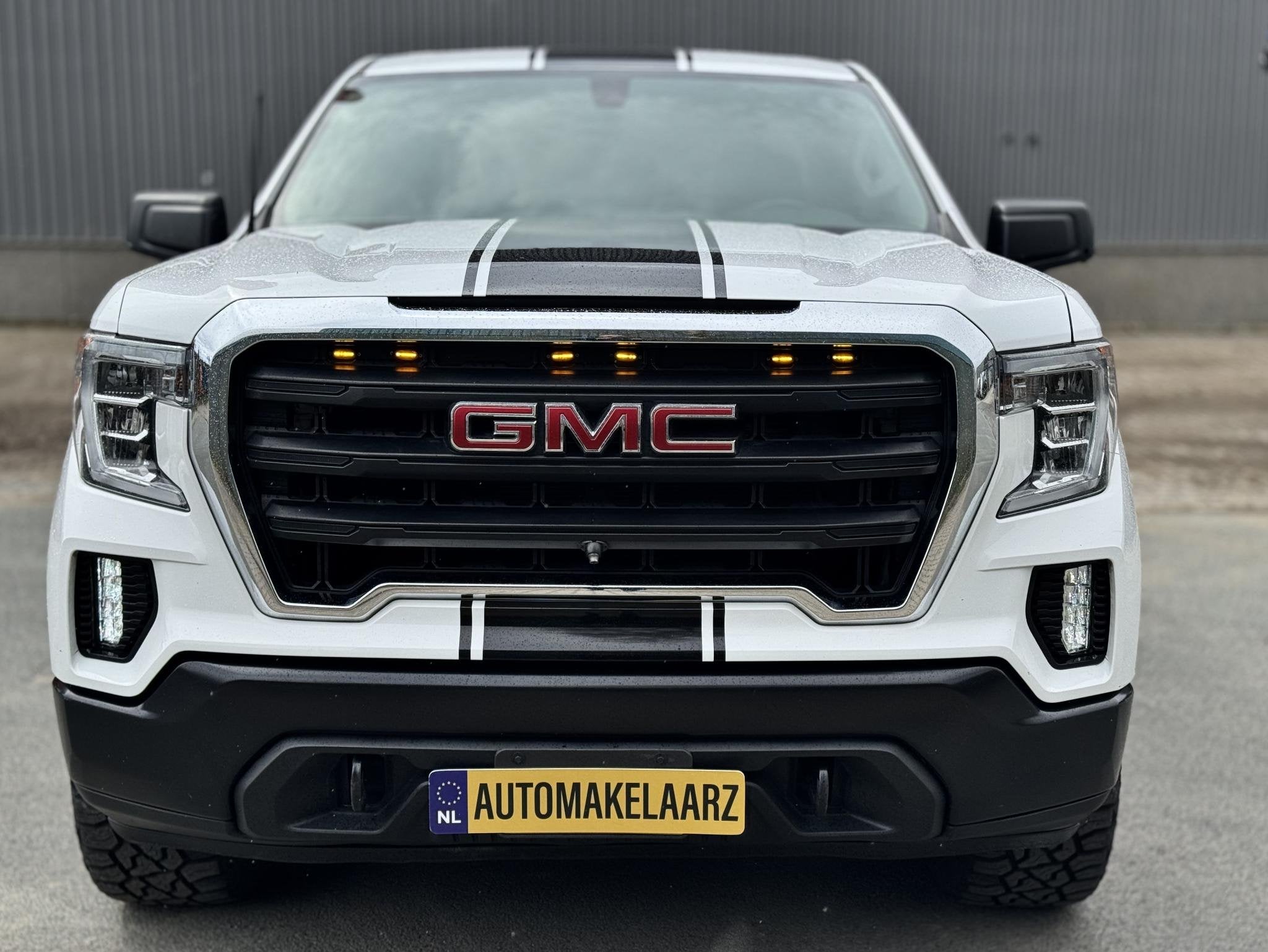 GMC Sierra 1500 5.3 V8 LPG 200L MARGE CARPLAY TOP, Auto's, Automaat, Dealer onderhouden, 2408 kg, Gebruikt