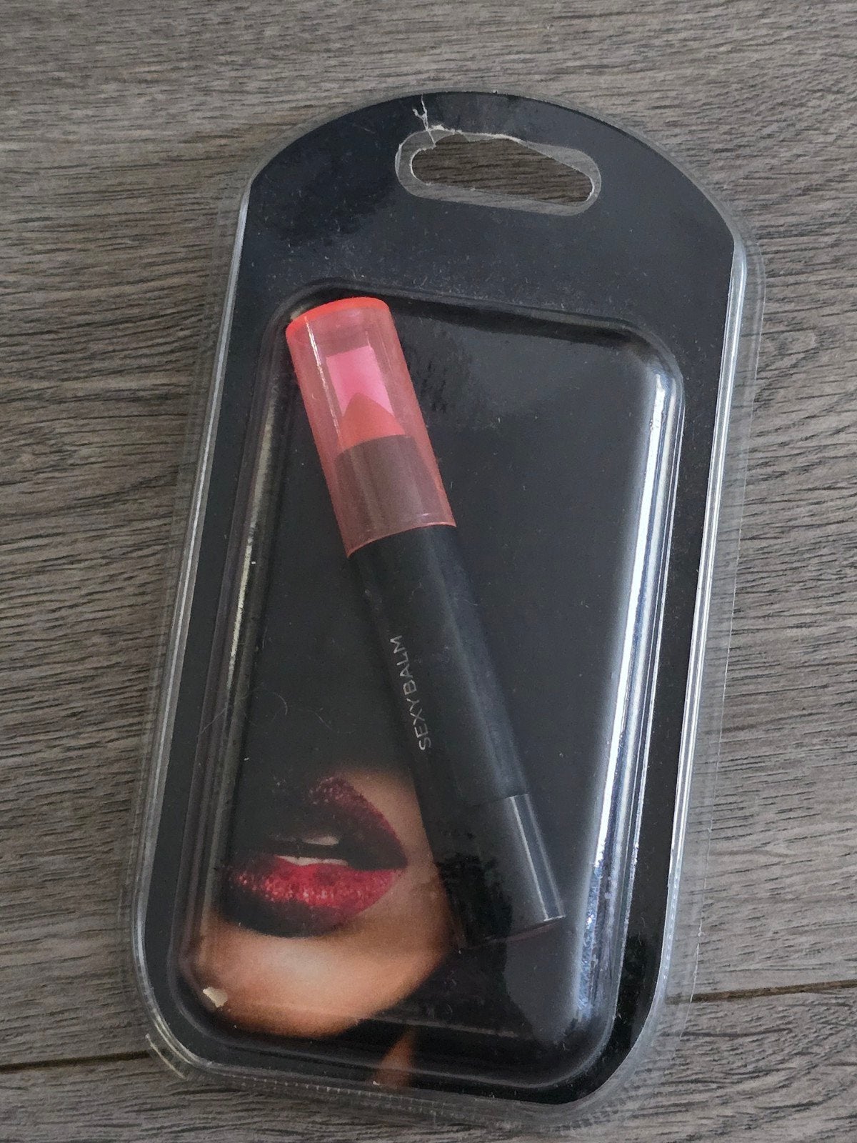 L'Oréal lipstick stick lip balm 102 Sheer Gossip, Nieuw (Y12, Ophalen of Verzenden, Nieuw