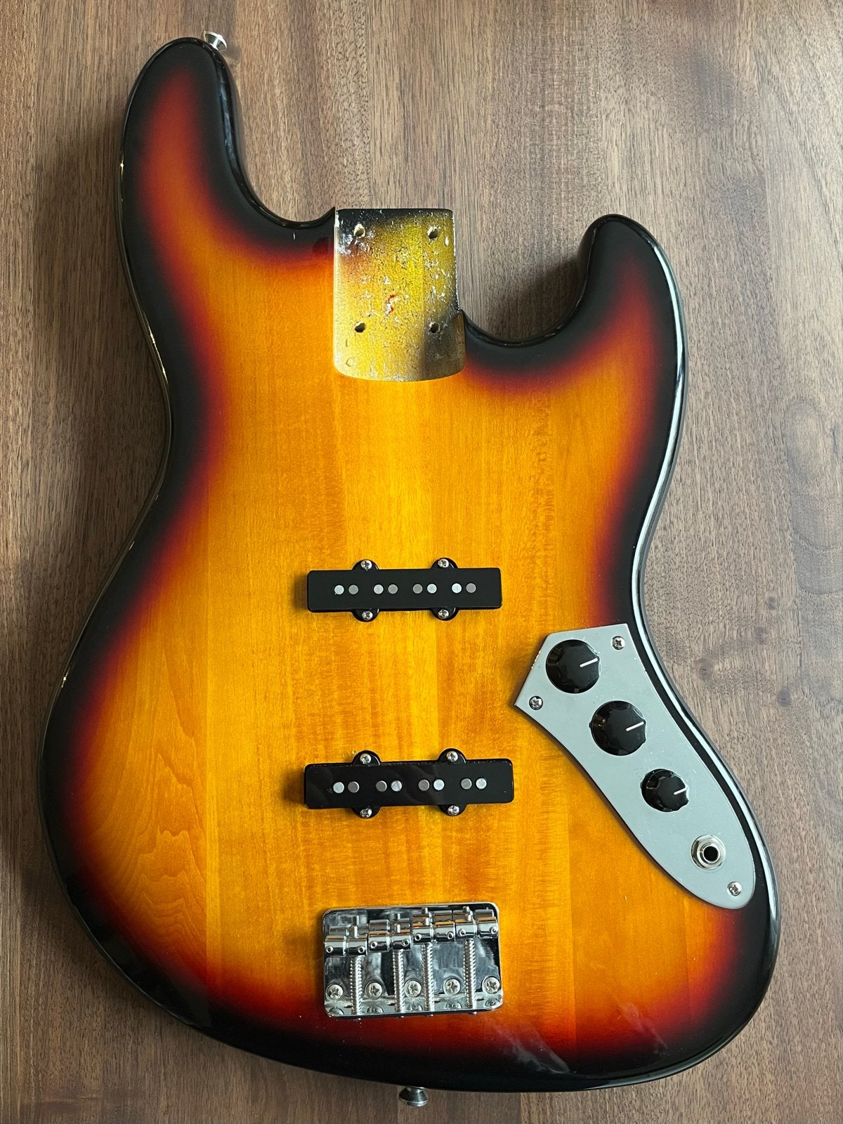 Fender-style Jazz Bass body sunburst, Muziek en Instrumenten, Ophalen of Verzenden, Gebruikt, Elektrisch