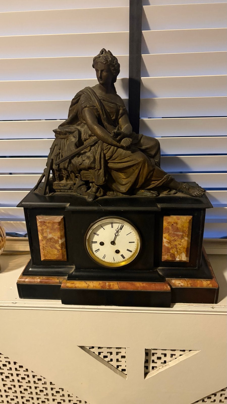Antieke pendule met bronzen beeld, Ophalen of Verzenden