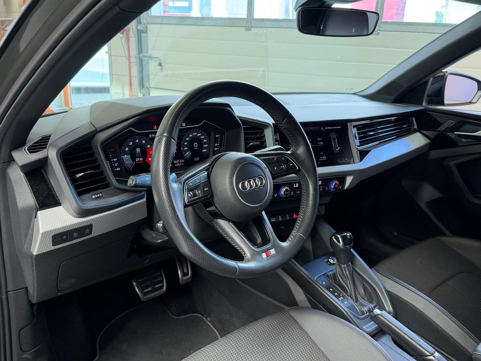 Audi A1 Sportback 30 TFSI S Line edition one Automaat, Carpl, Auto's, Audi, Bedrijf, 1100 kg, 3 cilinders, 999 cc