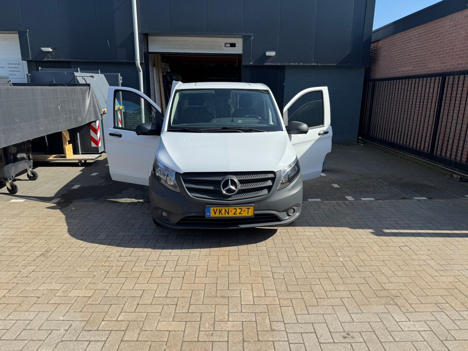 Mercedes-Benz Vito GB 114CDI XL 136pk 343/2500 2015 Wit, Auto's, Euro 5, Zwart, 4 cilinders, 2000 kg