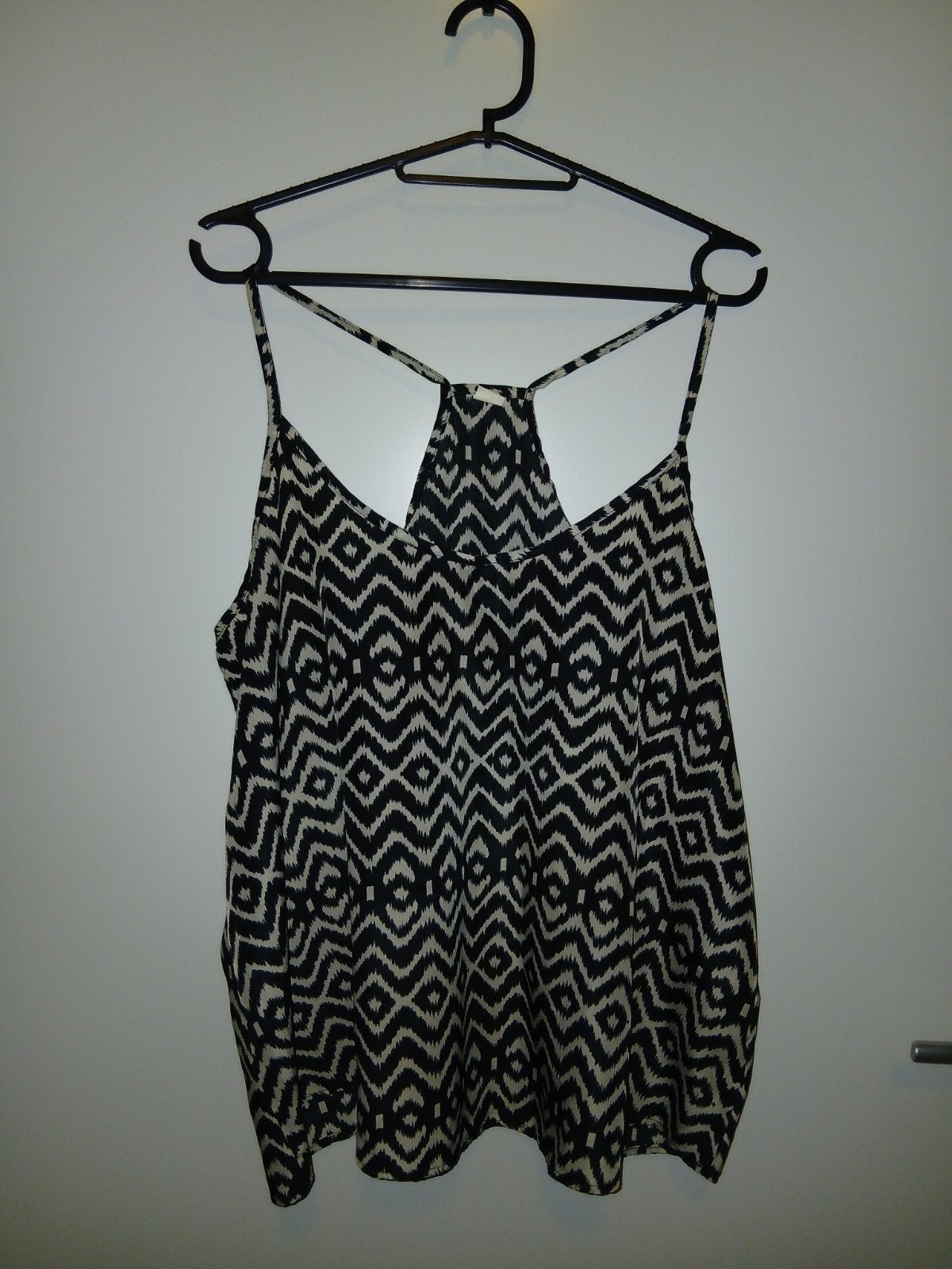 Dames Hemd XL - Zwart/Wit Patroon, Zwart, Maat 46/48 (XL) of groter, Ophalen of Verzenden, Zonder mouw