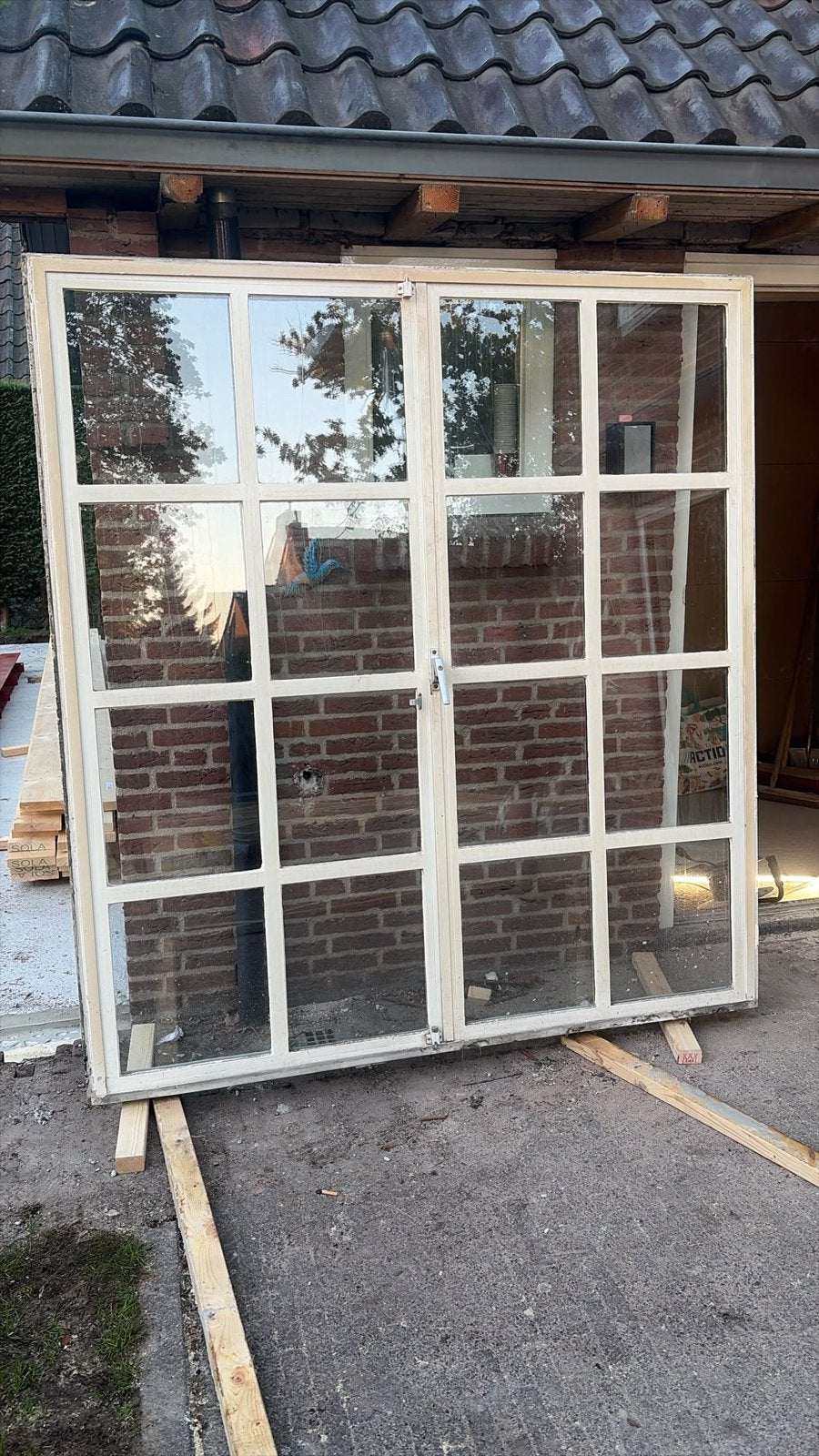 Pui met dubbele klassieke stalen tuindeuren met dubbel glas, Doe-het-zelf en Verbouw, Ophalen, Gebruikt, 120 cm of meer, 215 cm of meer