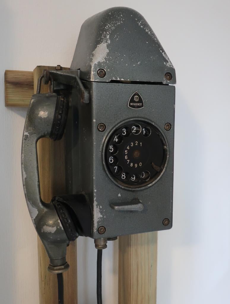 oude telefoon, Ophalen, Gebruikt