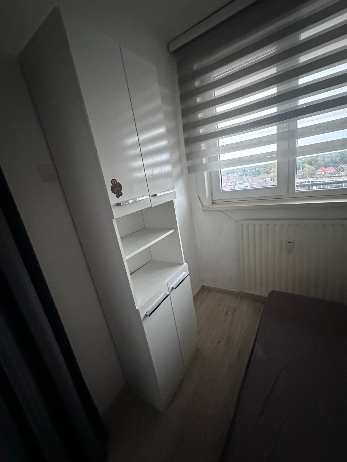 Gratis: inboedel - bedden, kasten, tv-meubel stoel gratis!!!