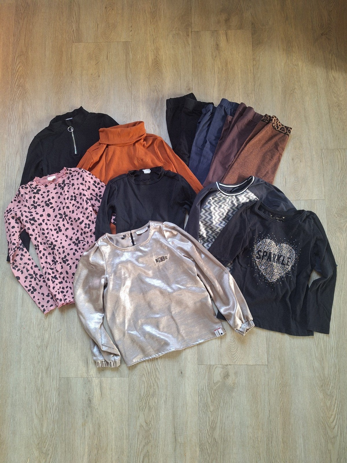 Kledingpakket Meisjes - Diverse shirts en Leggings, Kinderen en Baby's, Gebruikt, Meisje, Shirt of Longsleeve, Diverse merken