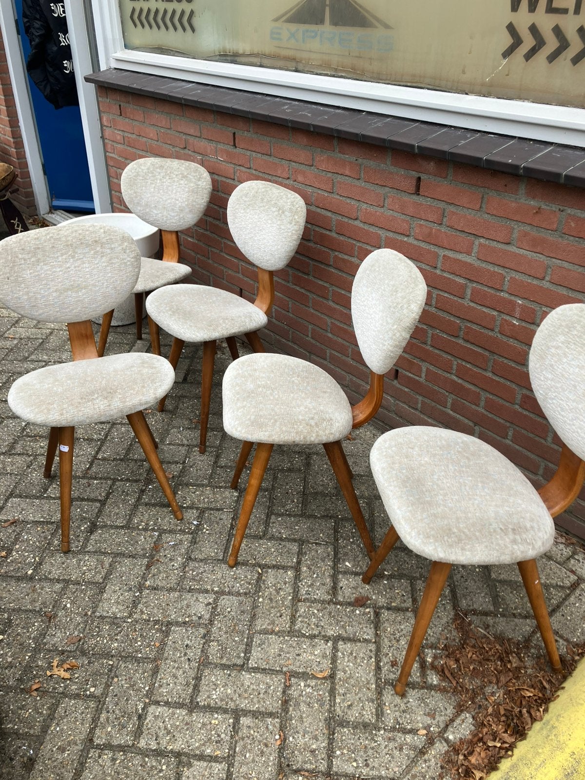 Vintage eetkamer stoelen, Ophalen