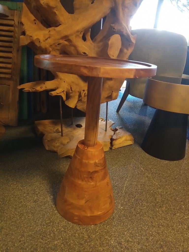 Bijzettafel hout, Minder dan 55 cm, Rond, Ophalen of Verzenden, 60 cm of meer