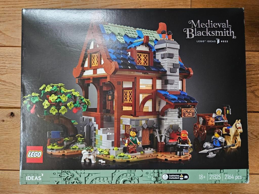 Lego Ideas Middeleeuwse Smidse 21325 - Nieuw!, Ophalen of Verzenden, Nieuw, Complete set, Lego