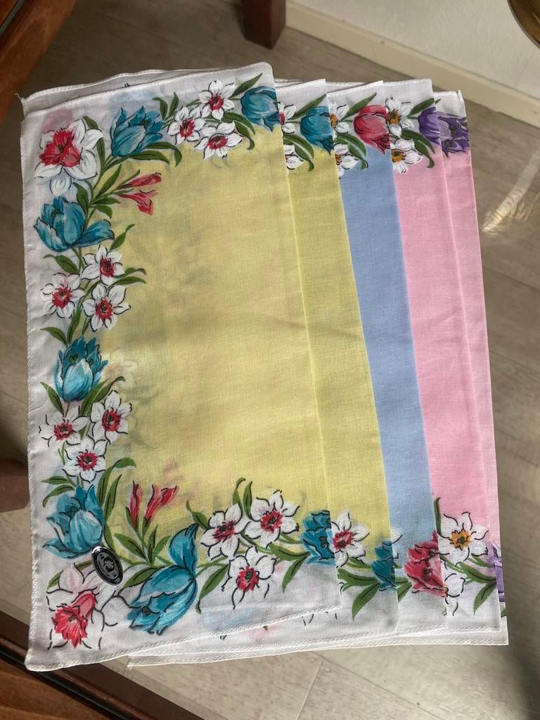 Mooie dames zakdoekjes van 100% katoen nieuwe, Ophalen of Verzenden