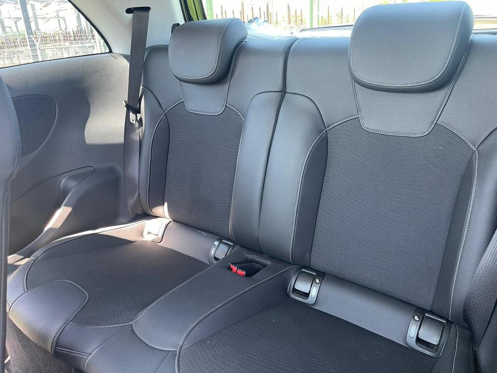 Opel ADAM 1.2 Ecoflex Start/stop 70PK 2016 Zwart, Voorwielaandrijving, ADAM, 40 €/maand, 4 cilinders