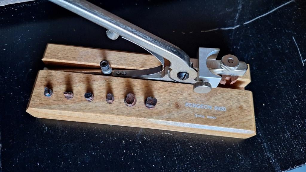 Bergeon gereedschap 6620  30224  30225 horlogemakers!, Hobby en Vrije tijd, Verzenden, Meerdere media