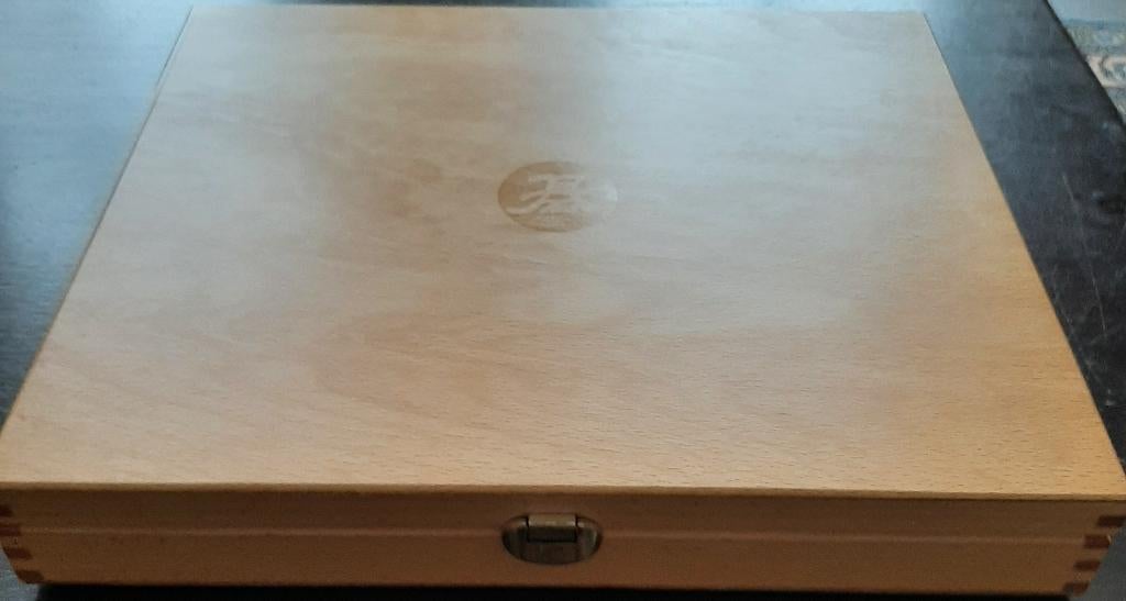 🗾preloved: Eikenhouten koffer met go borden en boeken🏷️€75, Gebruikt, Ophalen of Verzenden, Nederlandse Go Bond, Een of twee spelers
