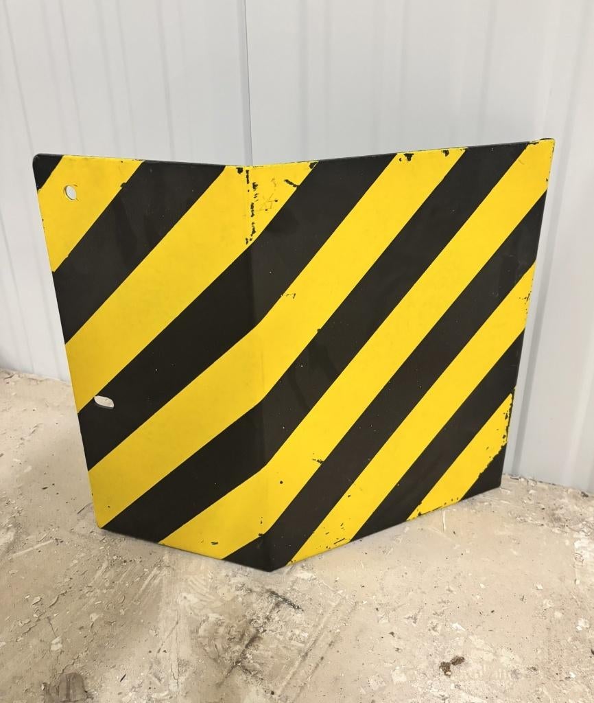 20x stalen hoekbescherming / aanrijdbeveiliging (geel-zwart), Ophalen, Gebruikt, IJzer