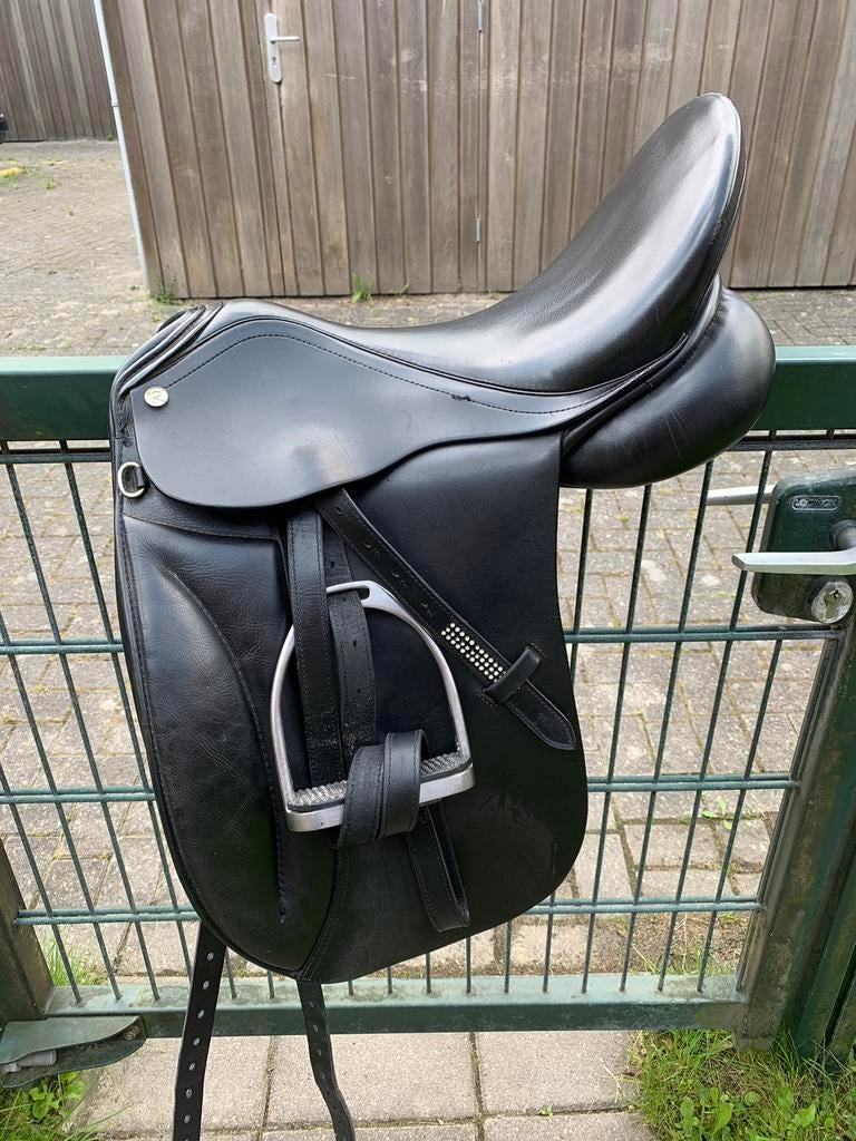 Rossner Amerika dressuur 18 inch medium boom