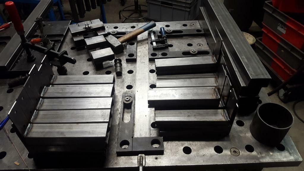 Lasser en metaalbewerker, reparatie, fabricage, ontwerp, Komt aan huis, Smeden