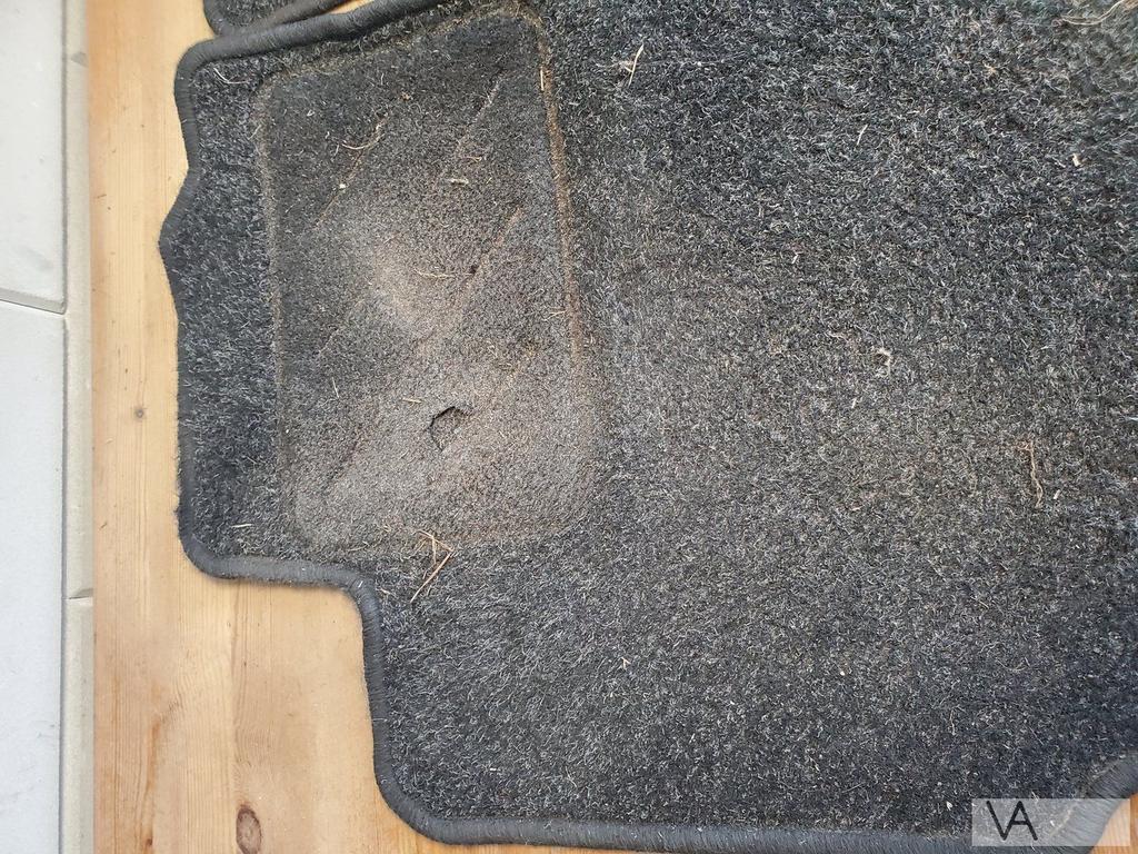 Peugeot 406 coupe 1997 - 2005 mattenset met 406 logo SET €30, Auto-onderdelen, Interieur en Bekleding, Ophalen of Verzenden, Gebruikt