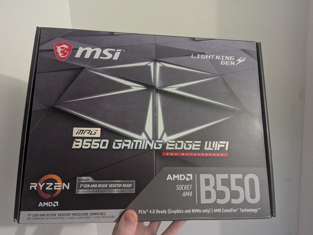 MSI MPG B550 Gaming Edge Wifi, Computers en Software, Moederborden, Gebruikt, DDR4, Ophalen of Verzenden, Socket AM4