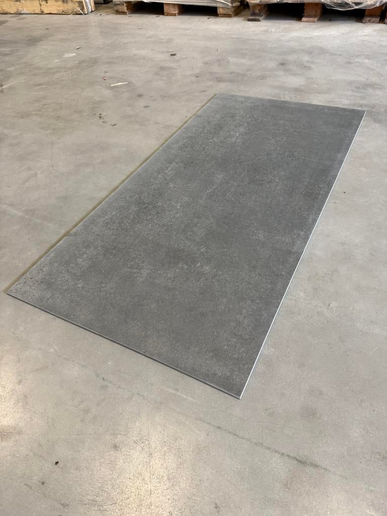 Vloertegels KOOPJE bijkeuken 120x60 laatste 20m2, Doe-het-zelf en Verbouw, Tegels, Ophalen of Verzenden, Zo goed als nieuw