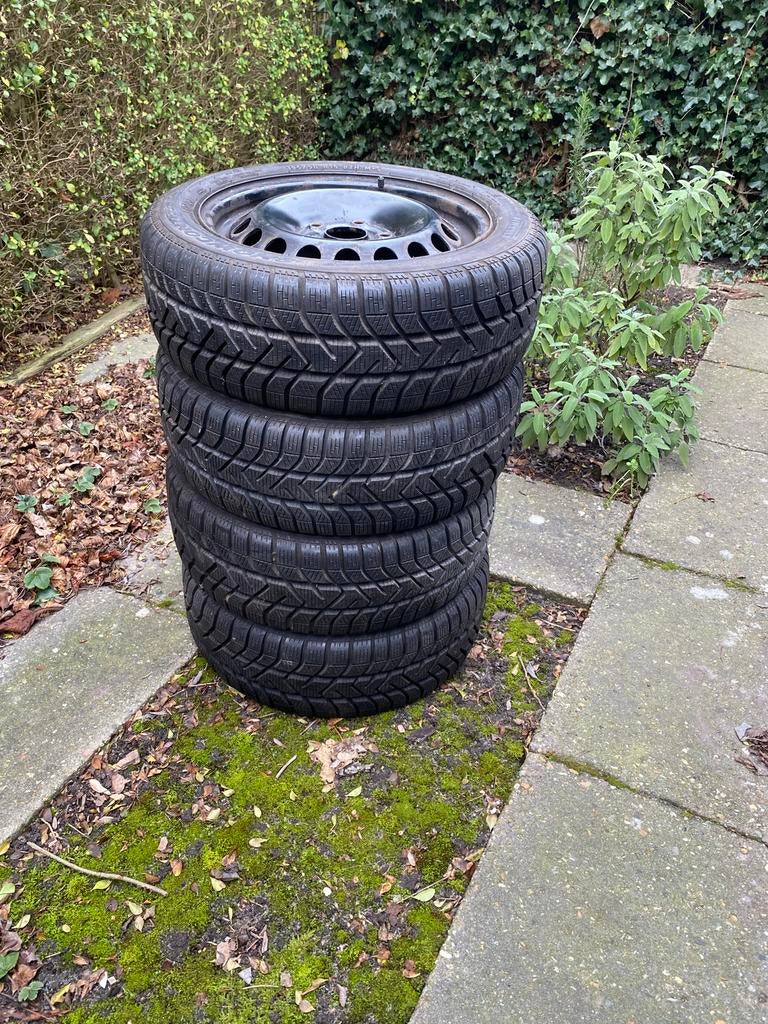 Winterset voor Golf 5 - Banden en Velgen, Ophalen of Verzenden, Gebruikt