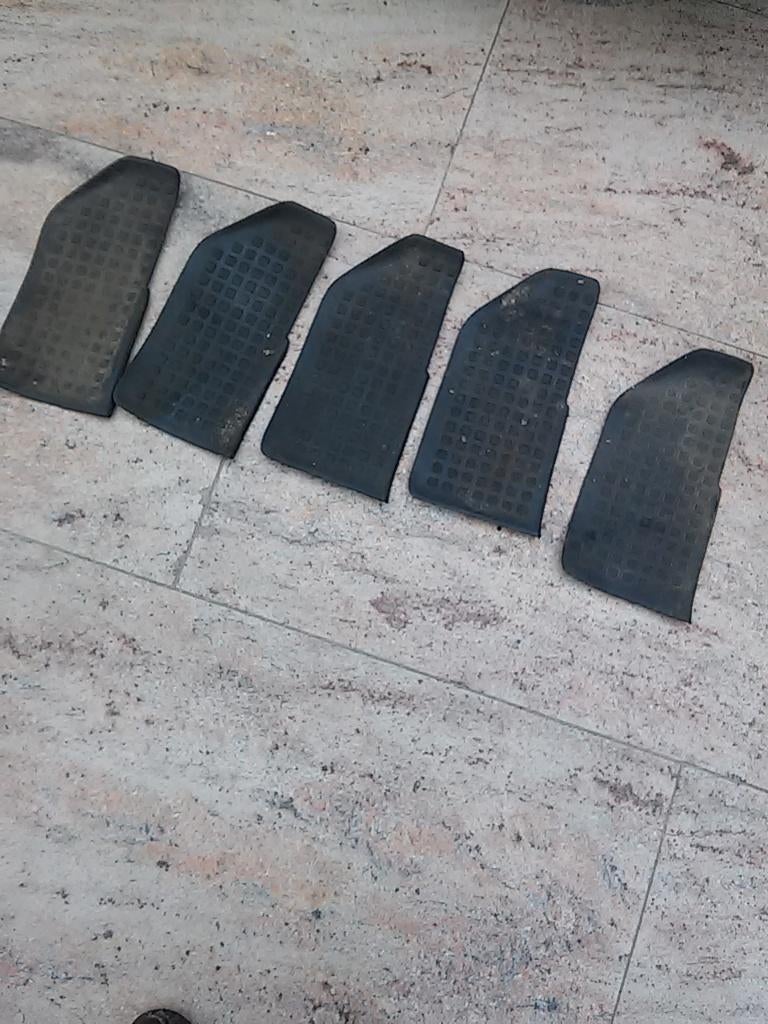 VW T3 Instaprubber RECHTS en Stootrubber ijzeren voorbumper, Ophalen of Verzenden, Gebruikt