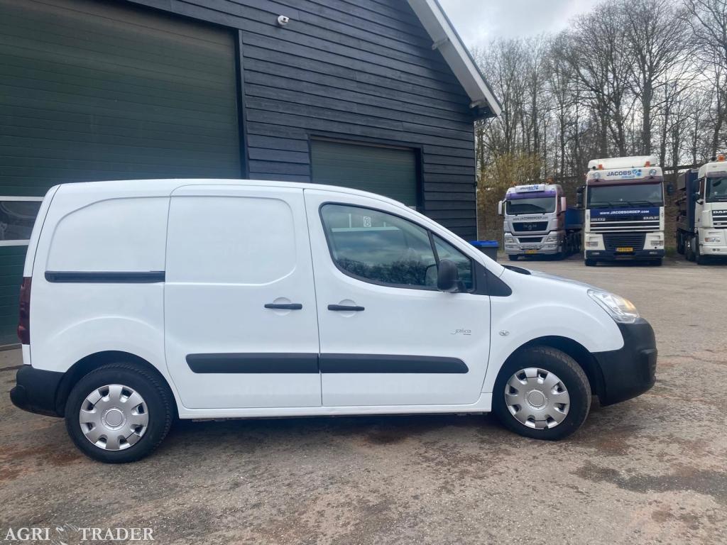 Peugeot Partner bestelbusje 2 zits, Bedrijf, Te koop