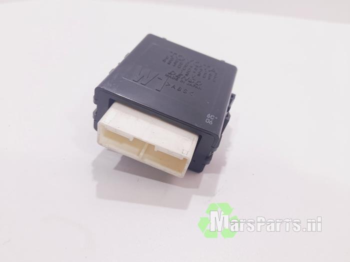 Ruitenwisser Module van een Toyota Prius, Gebruikt, -, -, 6 maanden garantie