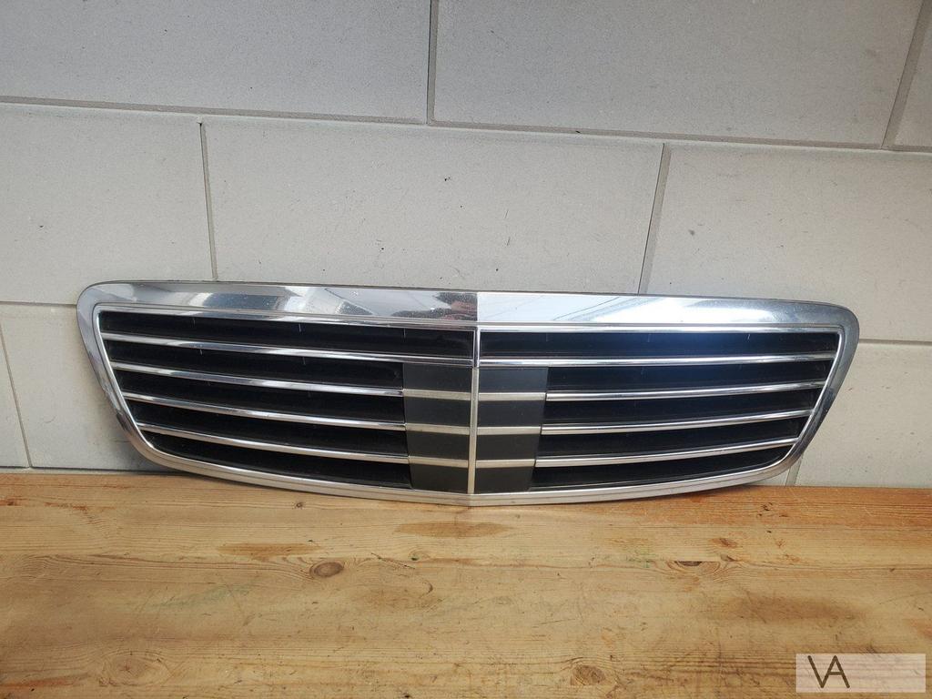 Mercedes S klasse W220 grille met distronic a2208800483 €100, Ophalen of Verzenden, Gebruikt, Mercedes-Benz