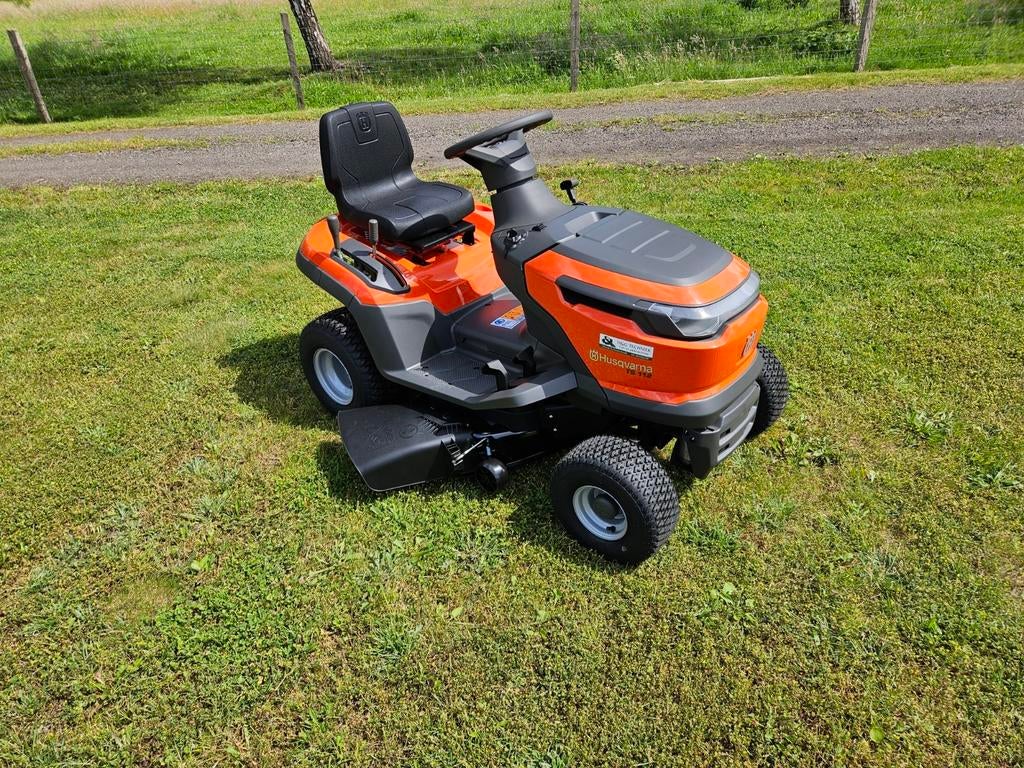 Husqvarna TS 112 zitmaaier NIEUW, Tuin en Terras, Zitmaaiers, Ophalen, Nieuw, Husqvarna, Mulchfunctie