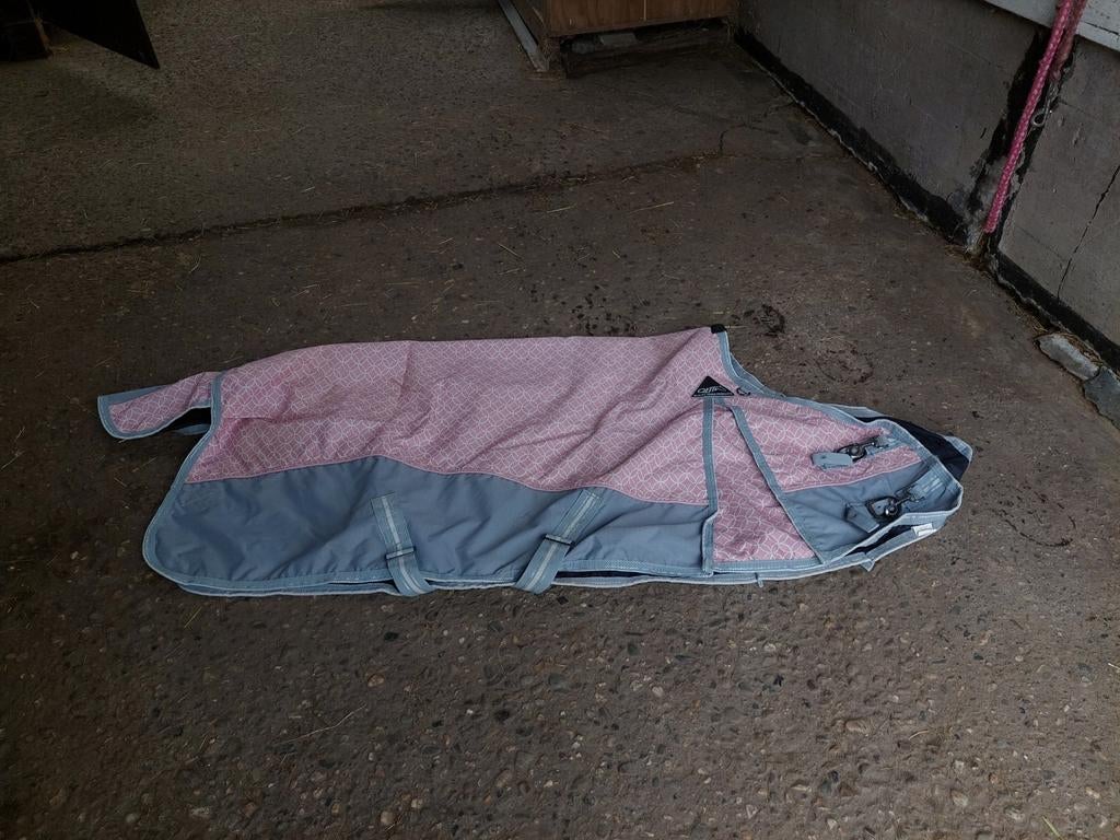QHP regendeken 0 gram Maat 5.1, Dieren en Toebehoren, Ophalen of Verzenden, Zo goed als nieuw, Deken