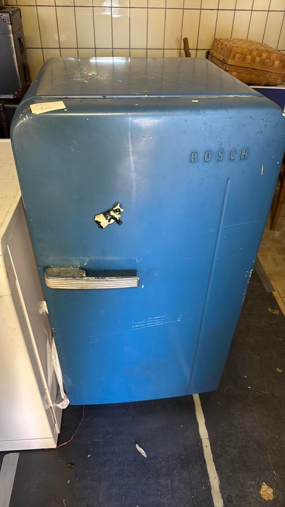 Bosch koelkast, antiek, zeker 60 jaar oud!, Ophalen, 200 liter of meer, 160 cm of meer, Zonder vriesvak